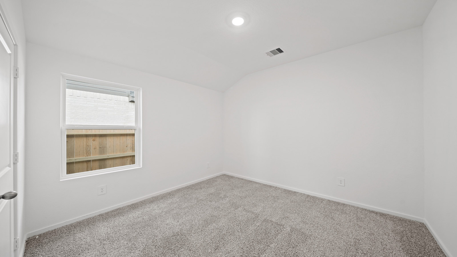 bedroom with carpet flooring