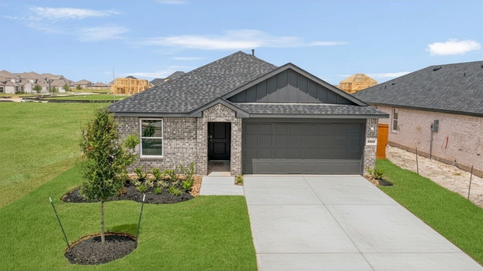 1044 Selene Sky Drive exterior