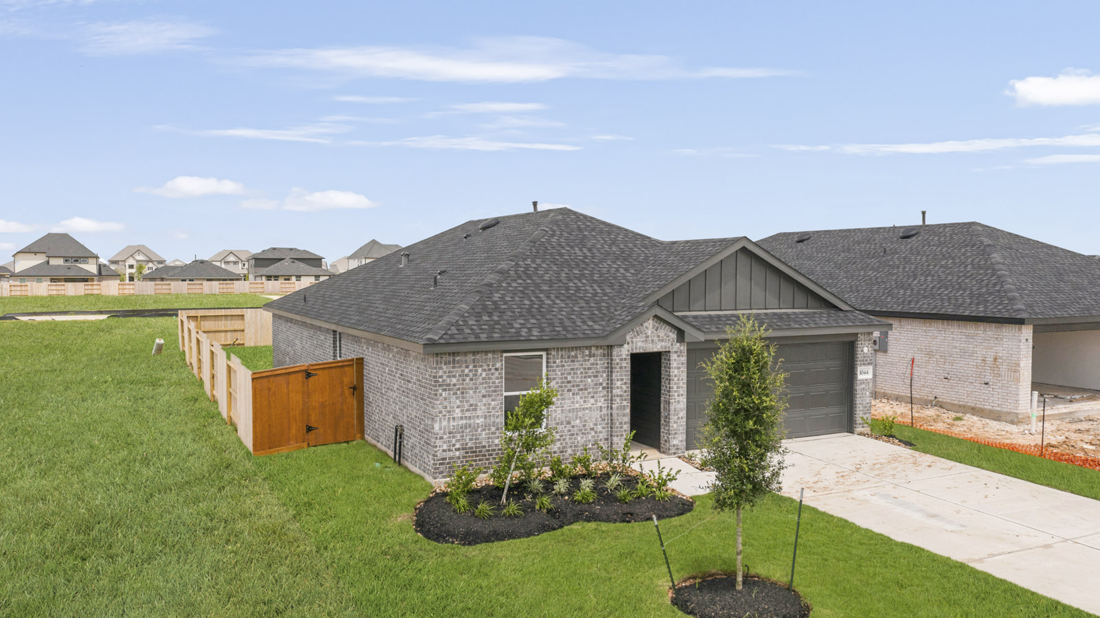 1044 Selene Sky Drive
