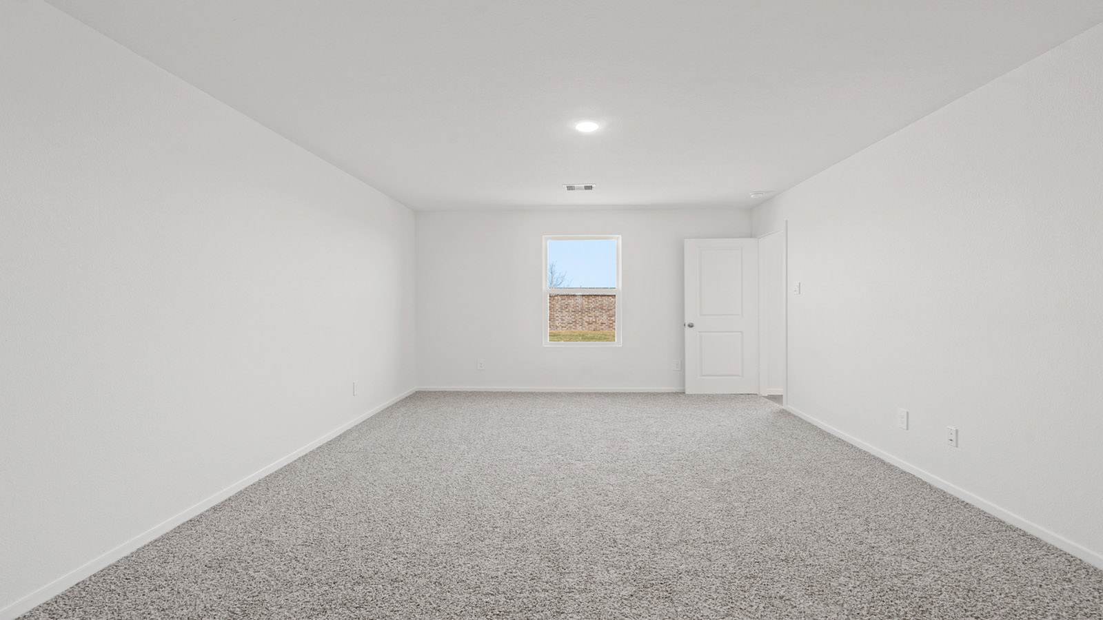 bedroom with carpet