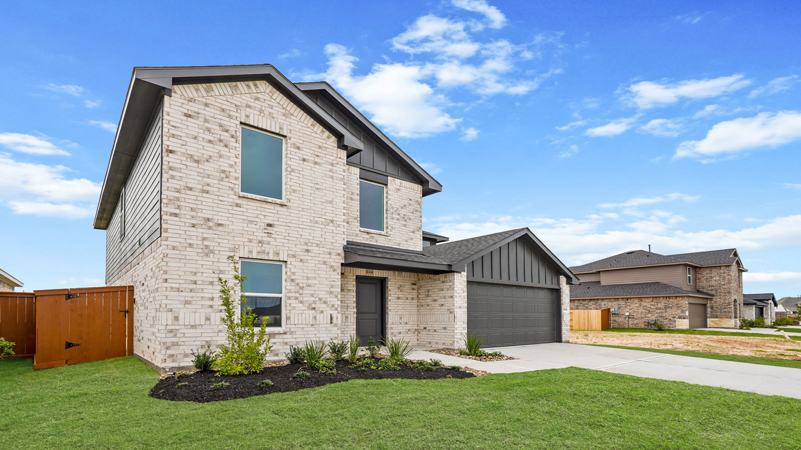 1016 Selene Sky Drive