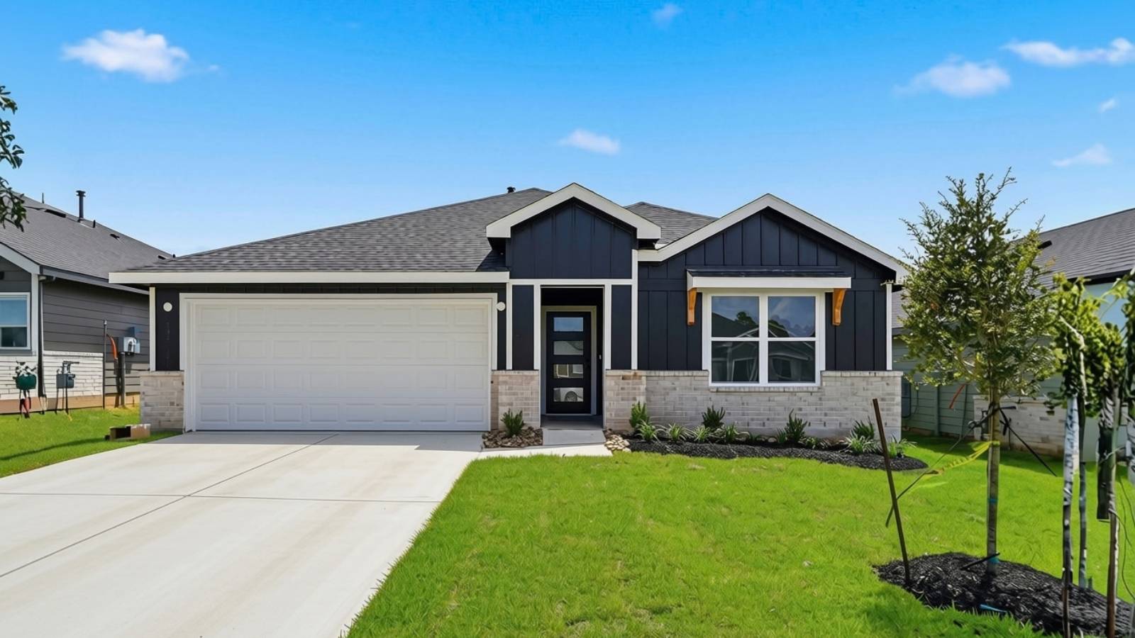 15811 Narrow Leaf Lane exterior