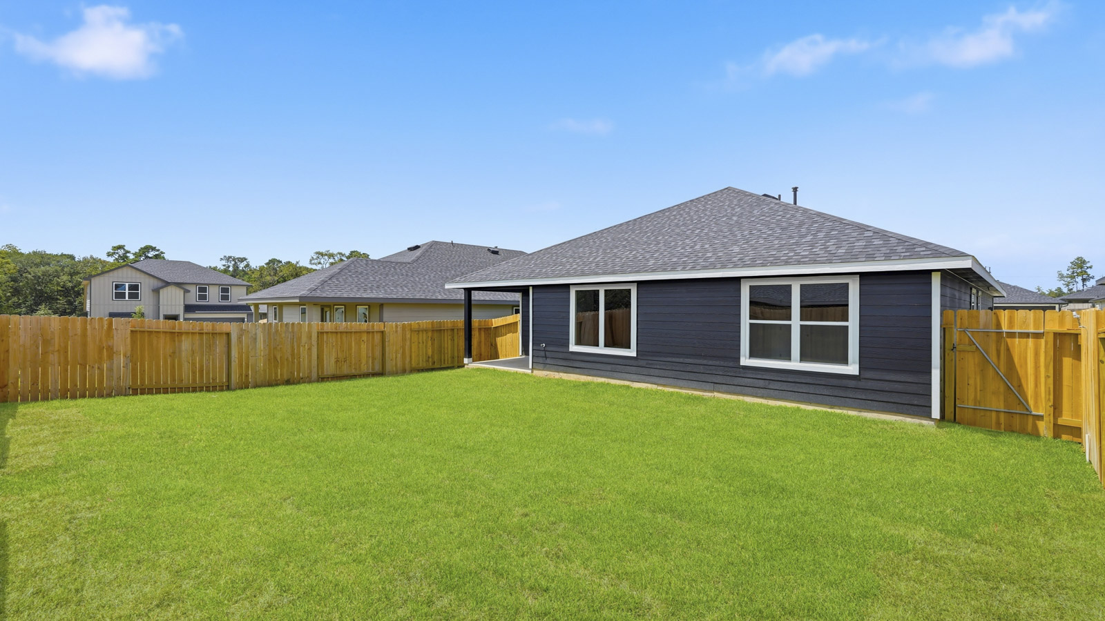 Model open 7 days a week 8738 Lake Valley Drive, Montgomery, TX 77316