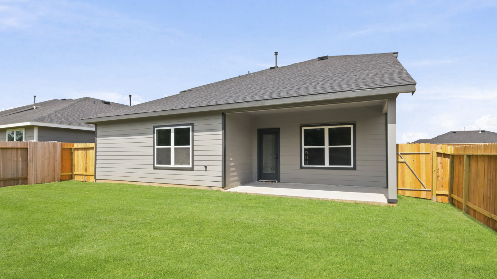 Model open 7 days a week 8738 Lake Valley Drive, Montgomery, TX 77316 1-2 story home, 3,4,5,6 bed homes with 1,2,3 baths.