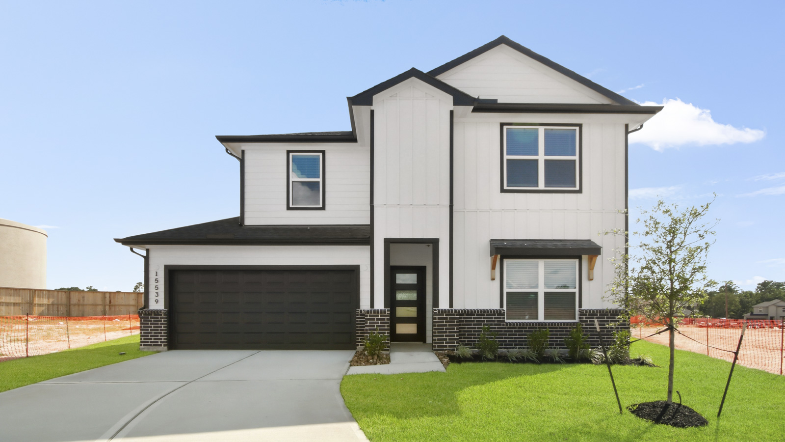 15539 Grassy Knoll Court exterior