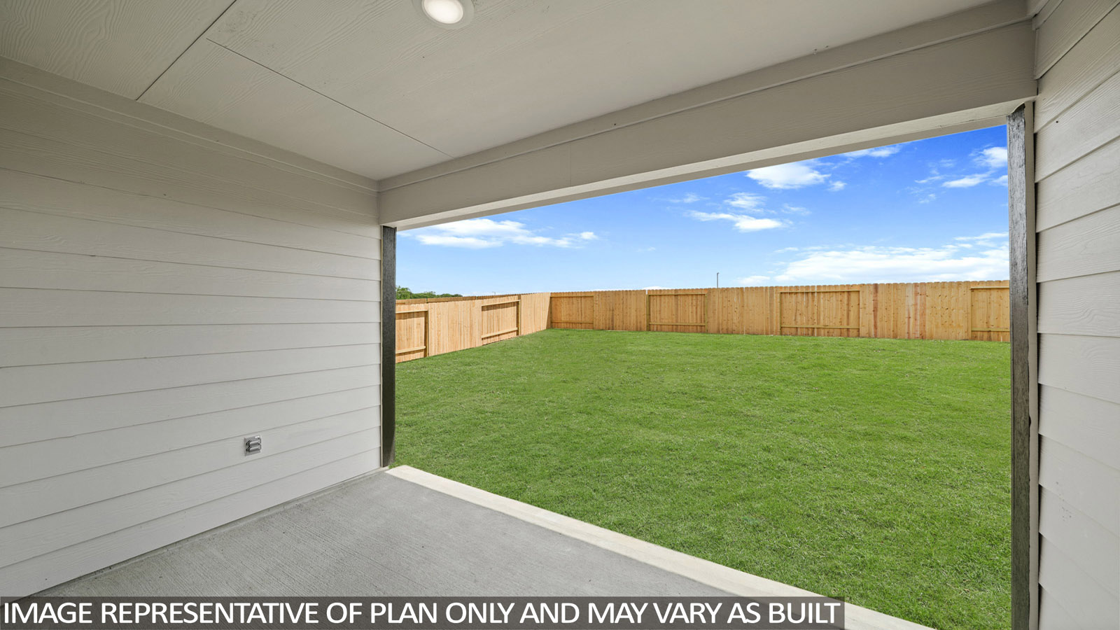 covered patio with overhead lighting