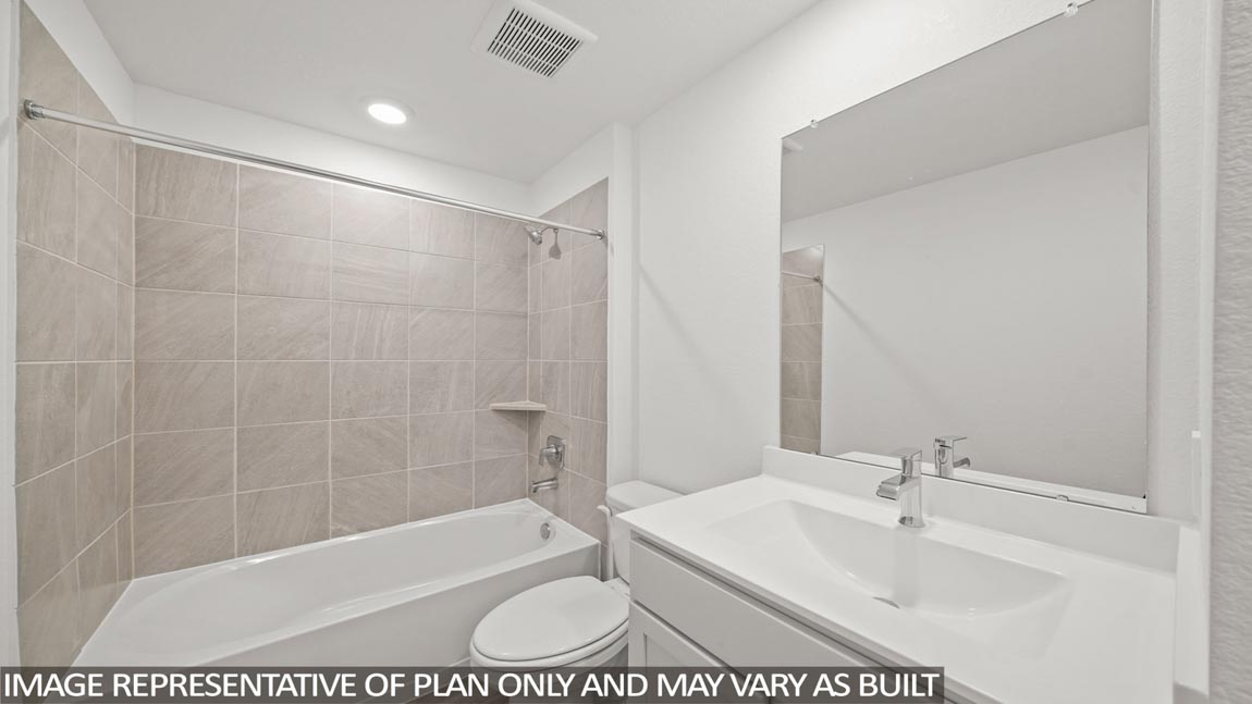 secondary bathroom with tub/shower combo