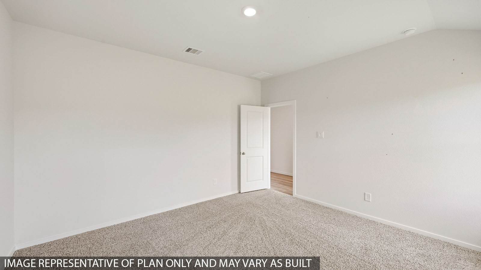 bedroom with carpet flooring