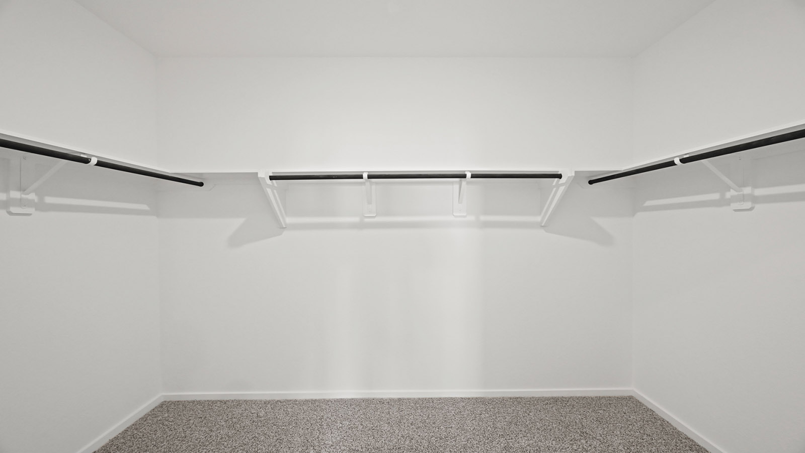 primary walk in closet