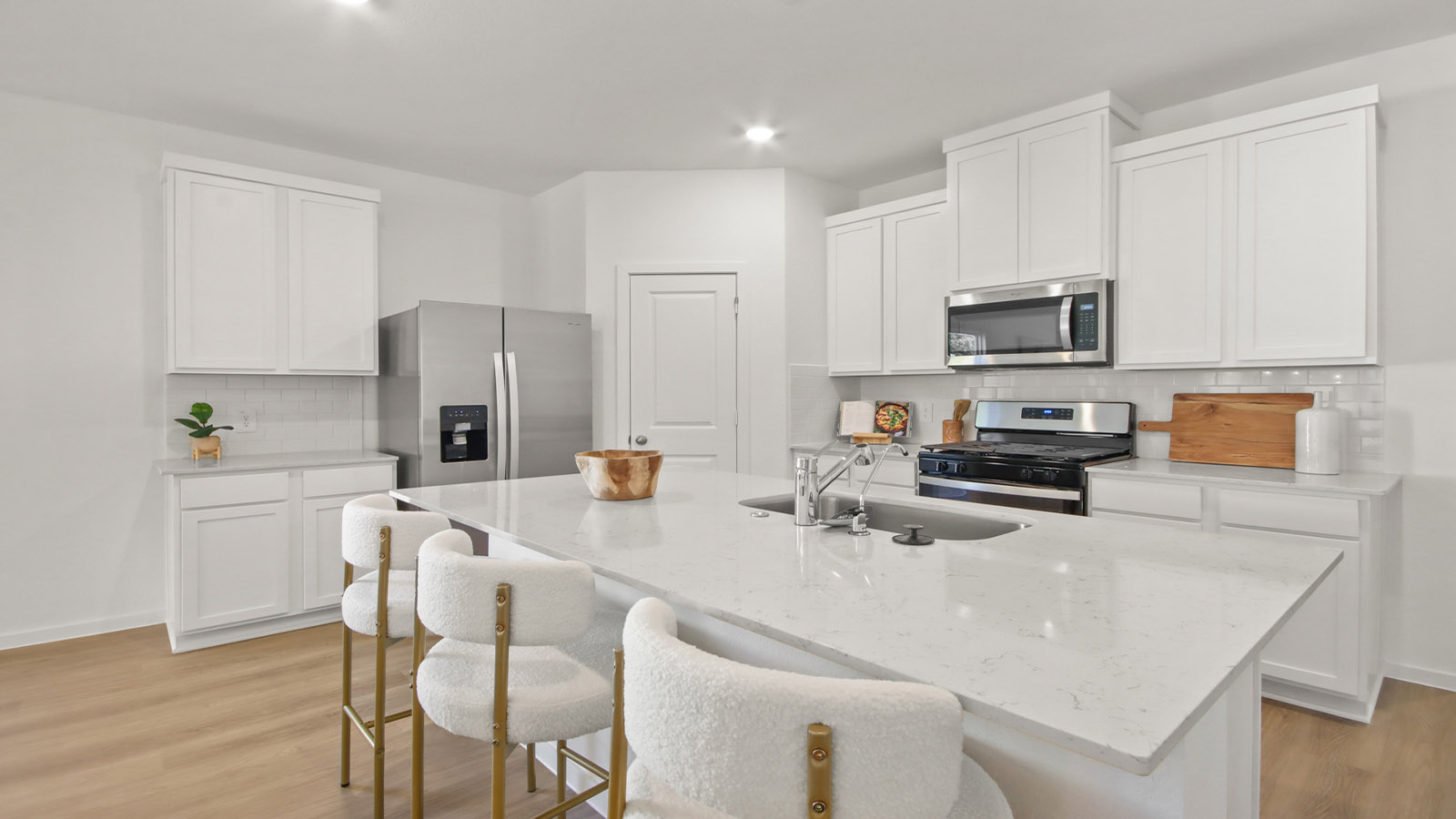 kitchen with quartz countertops