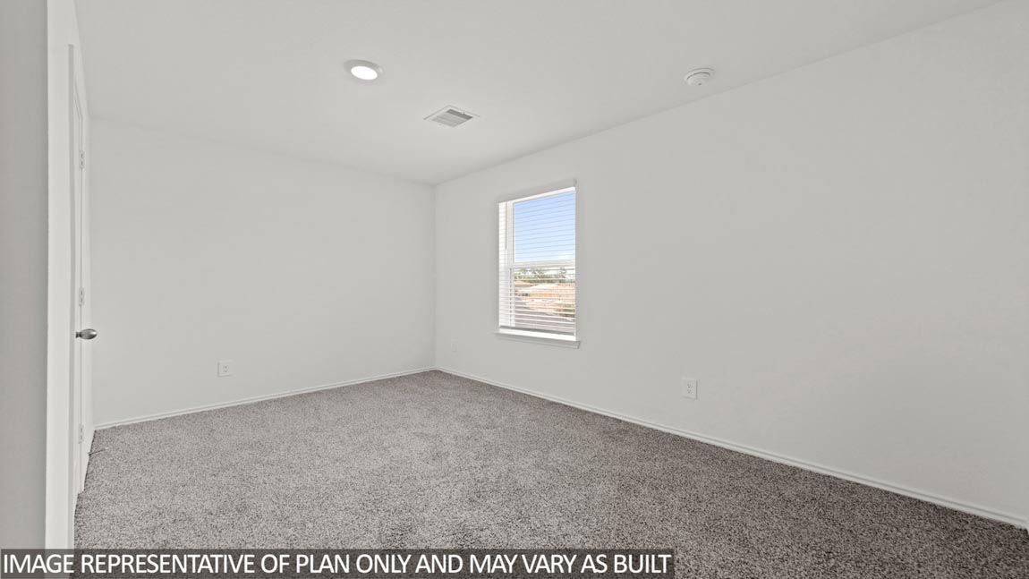bedroom with carpet flooring