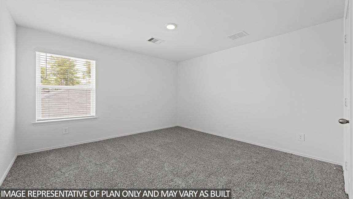 bedroom with carpet flooring