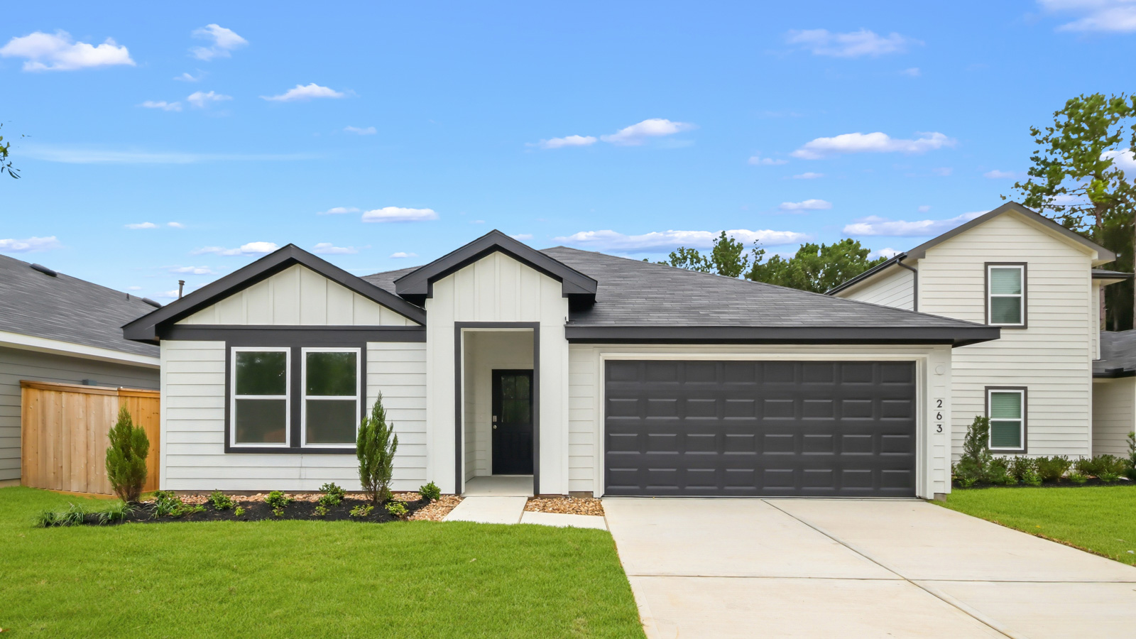263 Golden Eagle Boulevard exterior