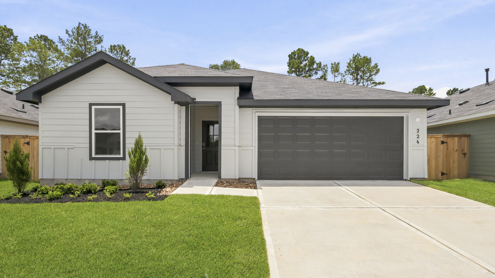 224 Golden Eagle Boulevard exterior