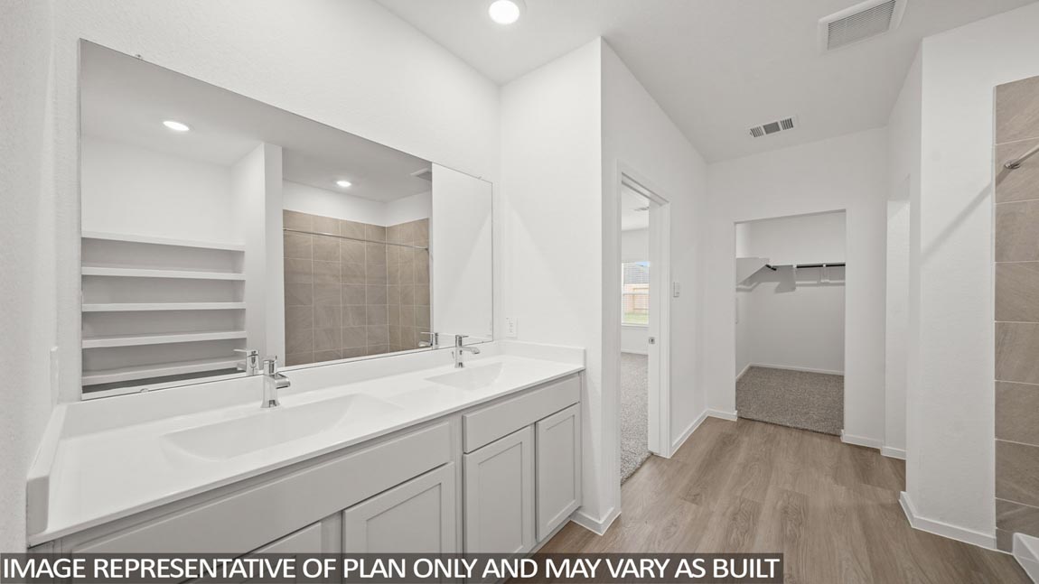 Secondary bathroom with double sinks