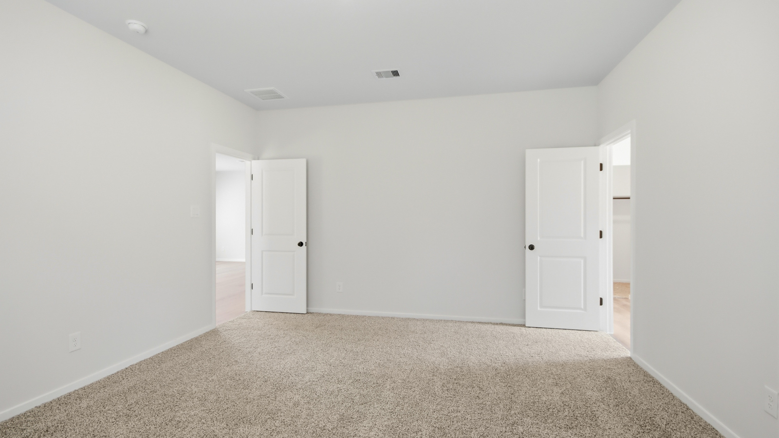 Model Open 7 days a week 105 Golden Eagle Blvd., New Waverly, TX 77358 1-2 story home, 3,4,5,6 bed homes with 1,2,3 baths.
