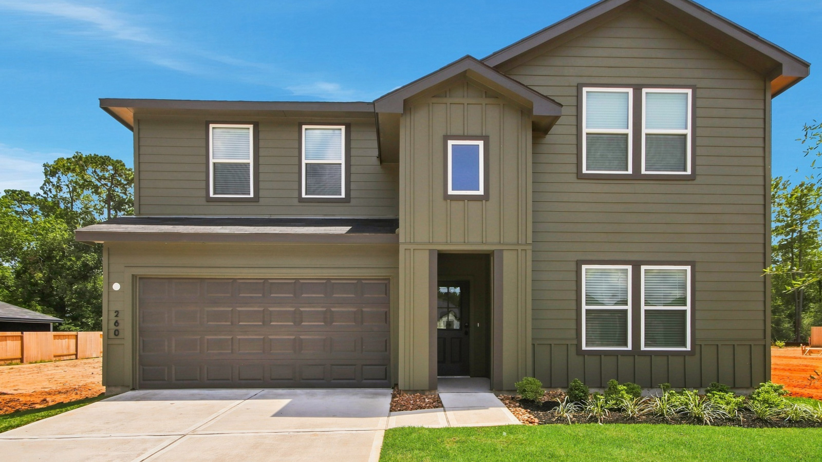 Model Open 7 days a week 105 Golden Eagle Blvd., New Waverly, TX 77358 1-2 story home, 3,4,5,6 bed homes with 1,2,3 baths.