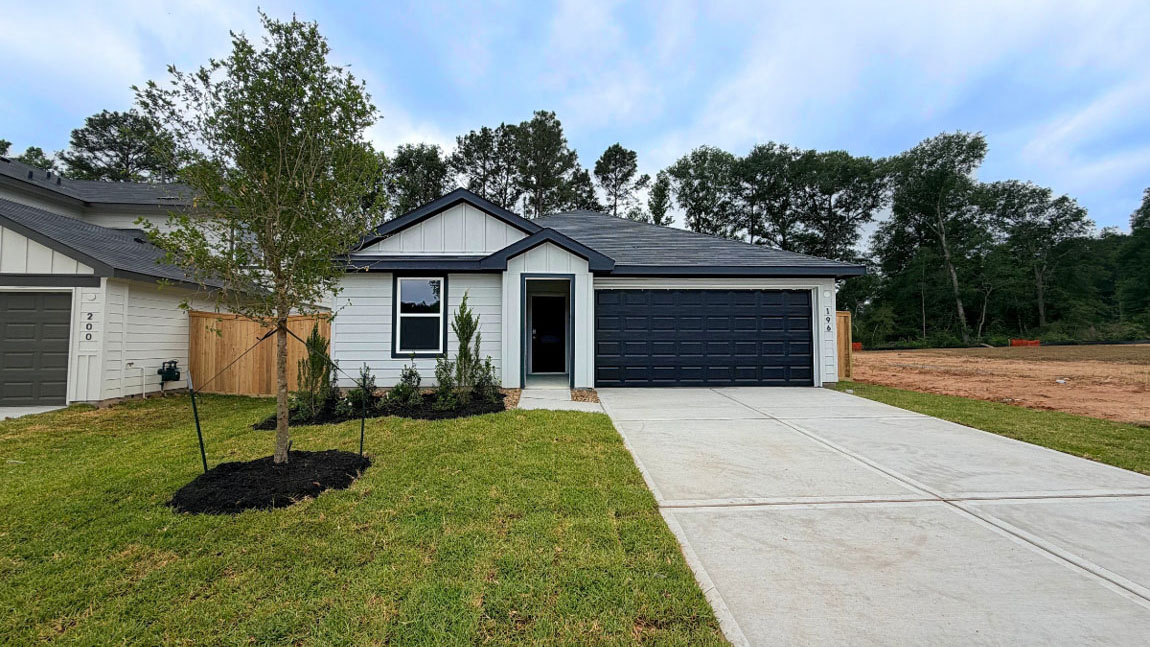 196 Golden Eagle Boulevard