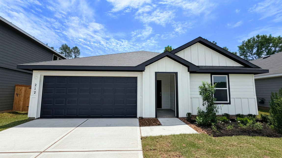 212 Golden Eagle Boulevard
