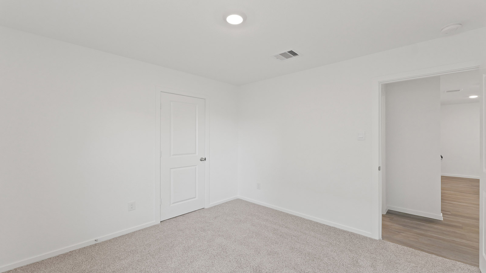 Model Open 7 days a week 15315 Lake Conroe Cove Drive, Willis, TX 77318 Lake Front Lots 1-2 story home, 3,4,5,6 bed homes with 1,2,3 baths.Model Open 7 days a week 15315 Lake Conroe Cove Drive, Willis, TX 77318 Lake Front Lots 1-2 story home, 3,4,5,6 bed homes with 1,2,3 baths.