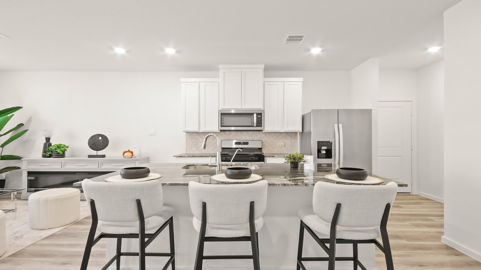 Kitchen with an island