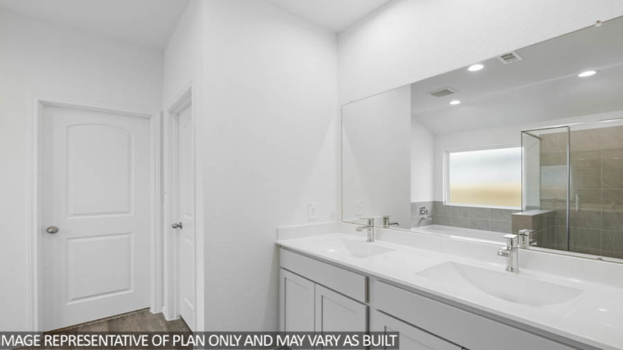 Secondary bathroom with double sinks