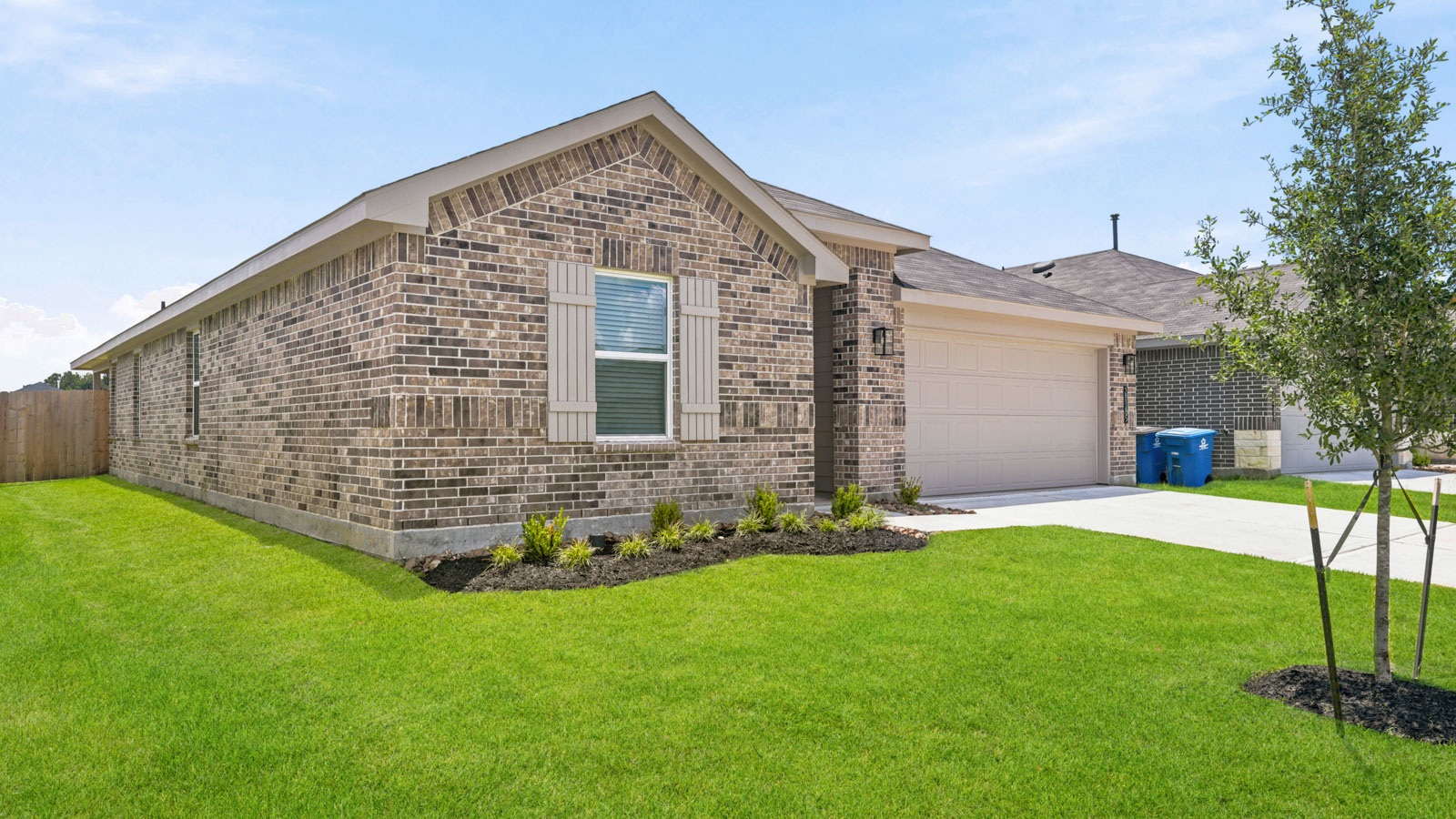 single story home with 2 car garage