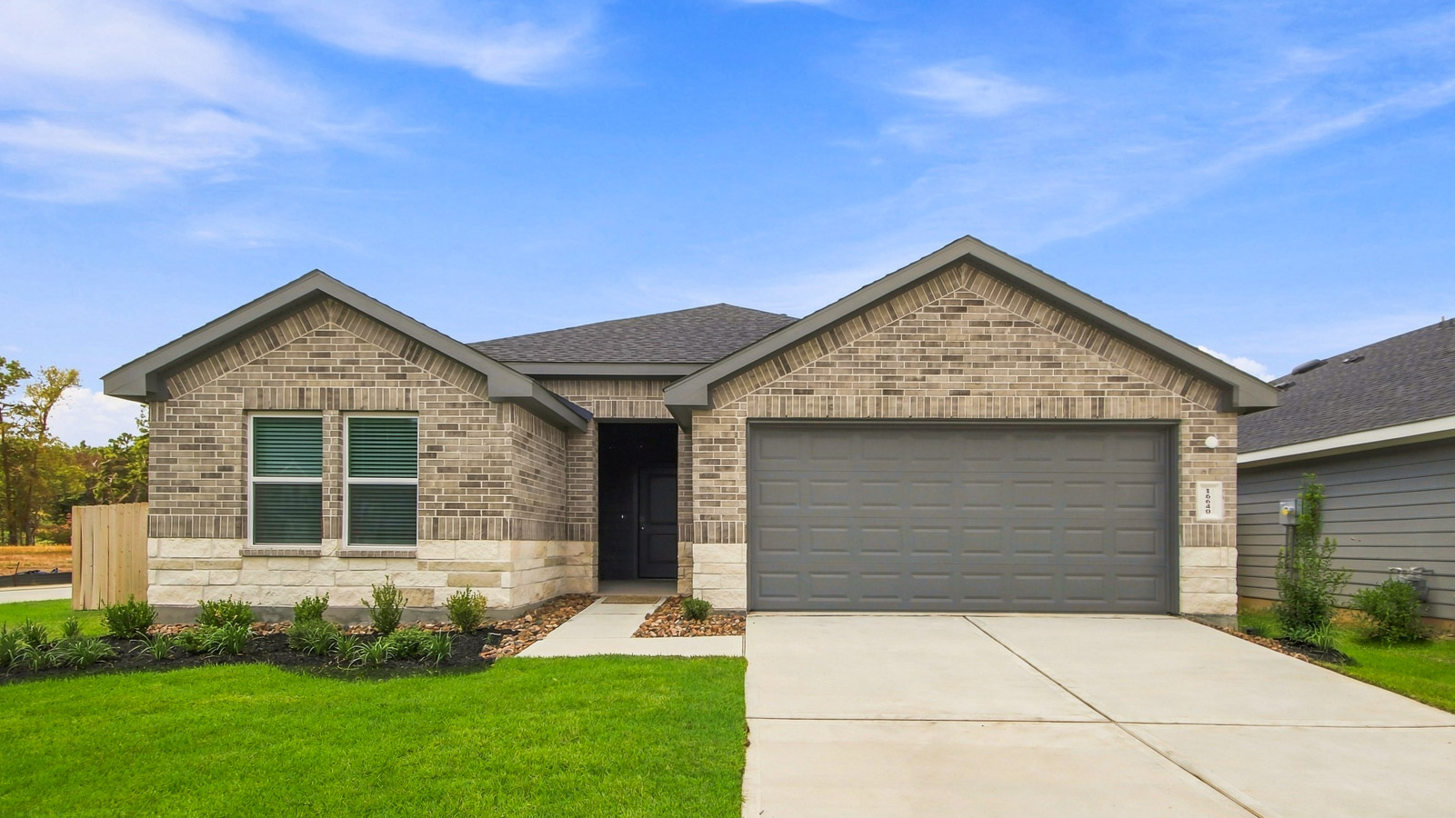 16640 Woodland Retreat Lane exterior