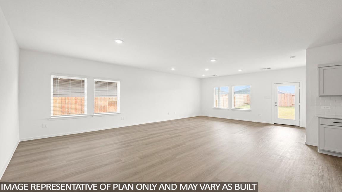 Open concept living, dining, and kitchen area