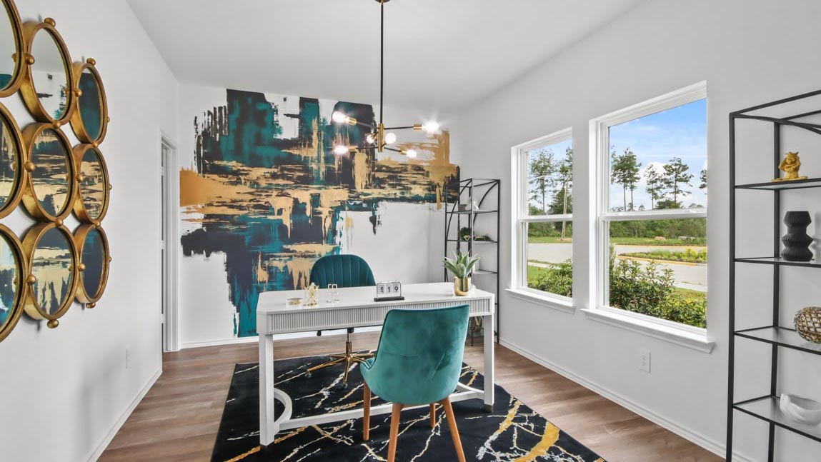 Study with vinyl flooring