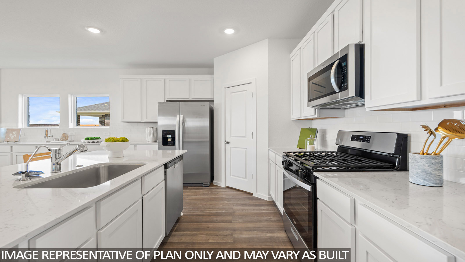 Open concept living, dining, and kitchen area