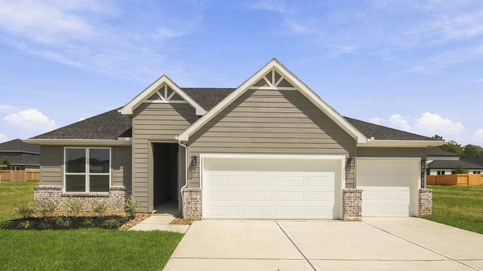 1025 Eternal Elk Drive exterior