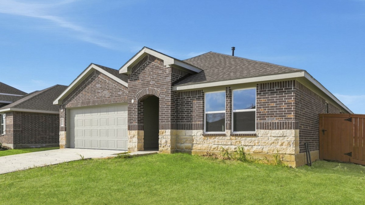 252 Ice Shore Trail exterior