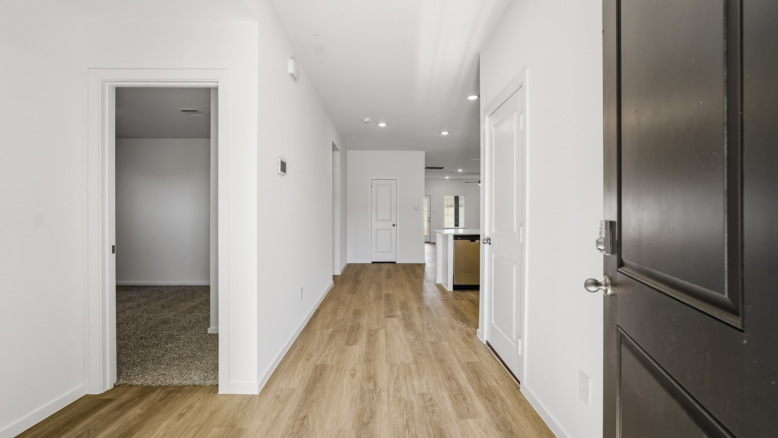 entry way with vinyl flooring