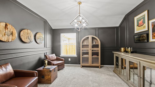 Secondary bedroom