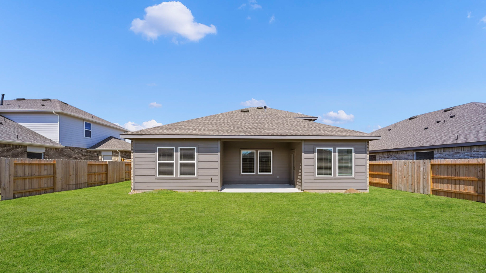 Huge backyard with covered Patio