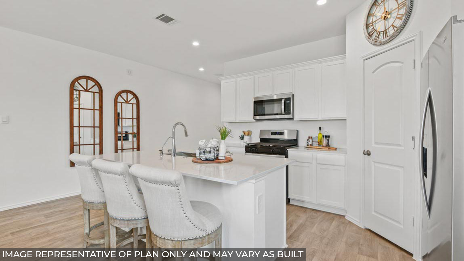 Open concept living, dining, and kitchen area