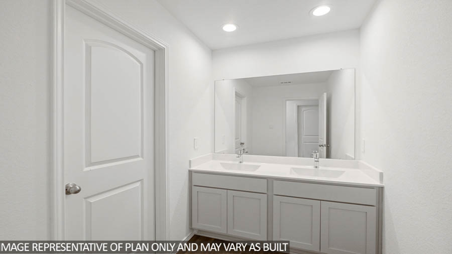 Secondary bathroom with double sinks