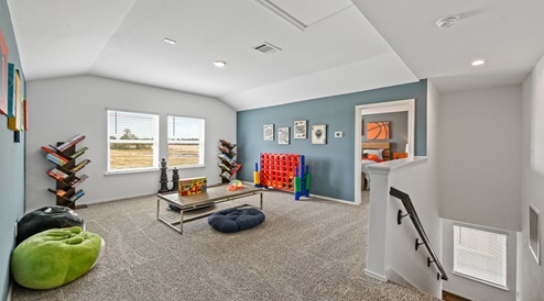 Spacious Gameroom in Presswoods model