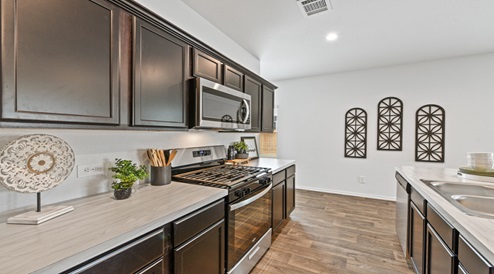Presswoods spacious counters