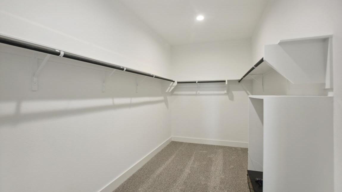 walk in closet