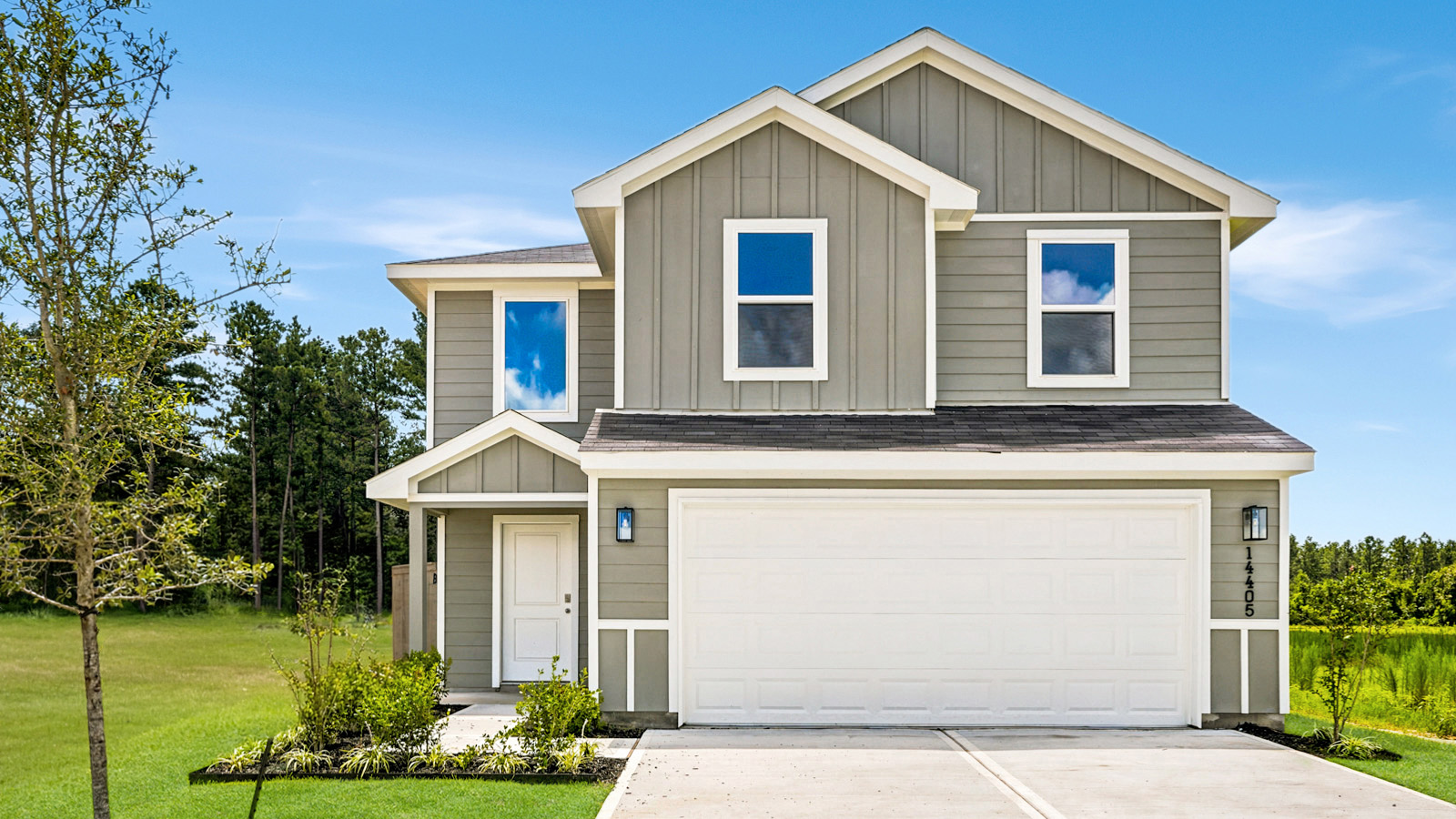 14405 Tawny Street exterior