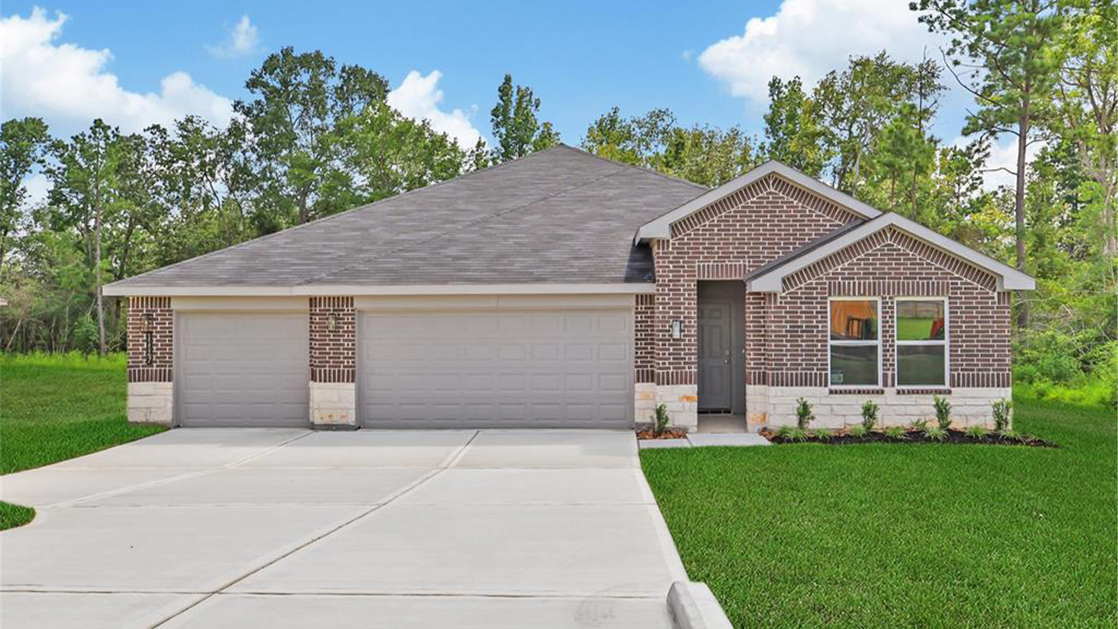 single story home with 3 car garage