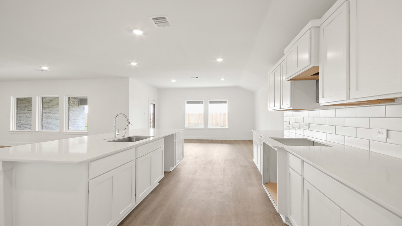 L- shaped kitchen with an island