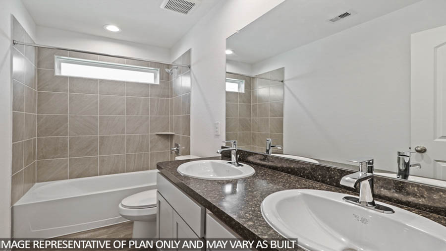 secondary bathroom with tub/shower combo