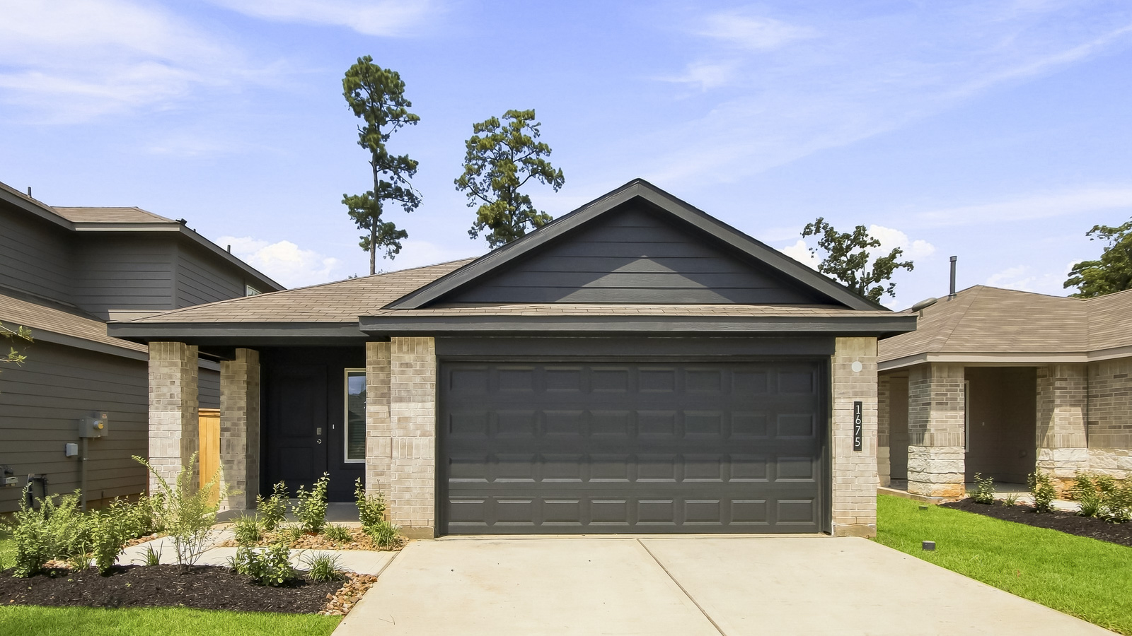 1675 Portia Lane exterior
