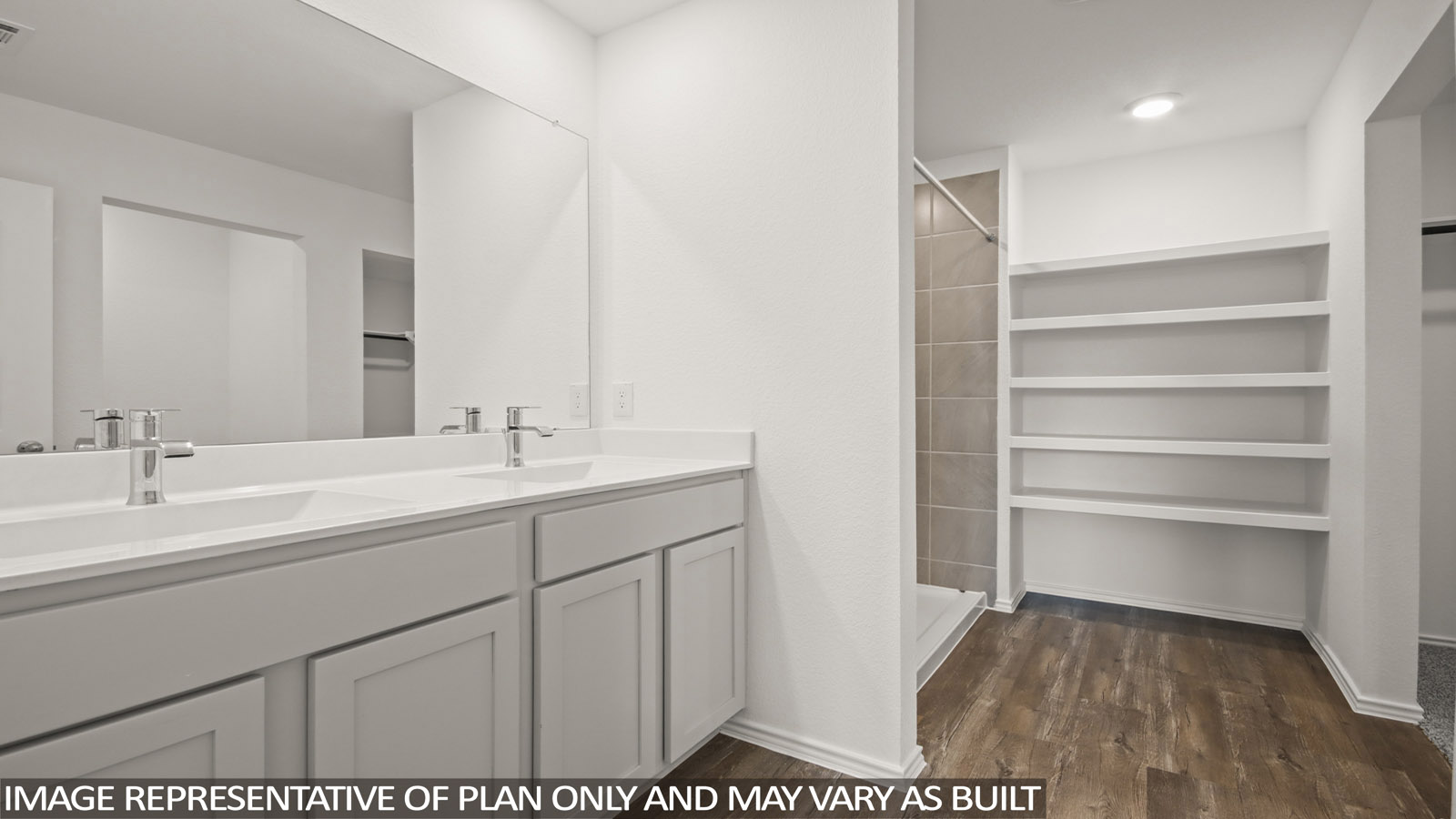 primary bathroom with linen nook