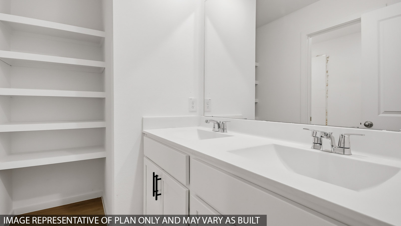 primary bathroom with linen nook