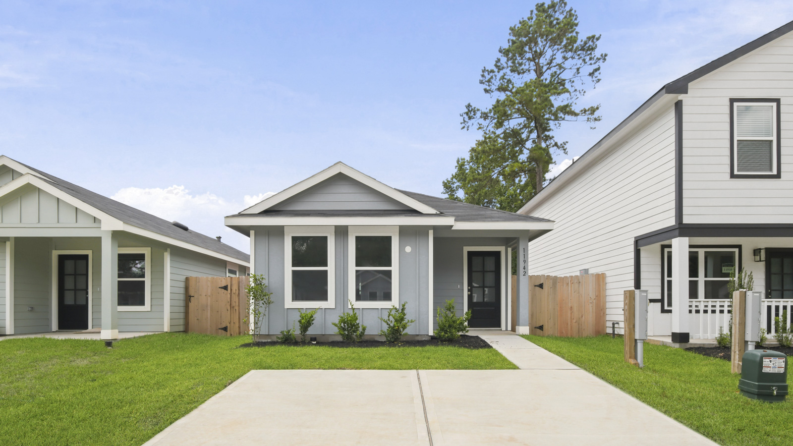 11942 Detar Court exterior