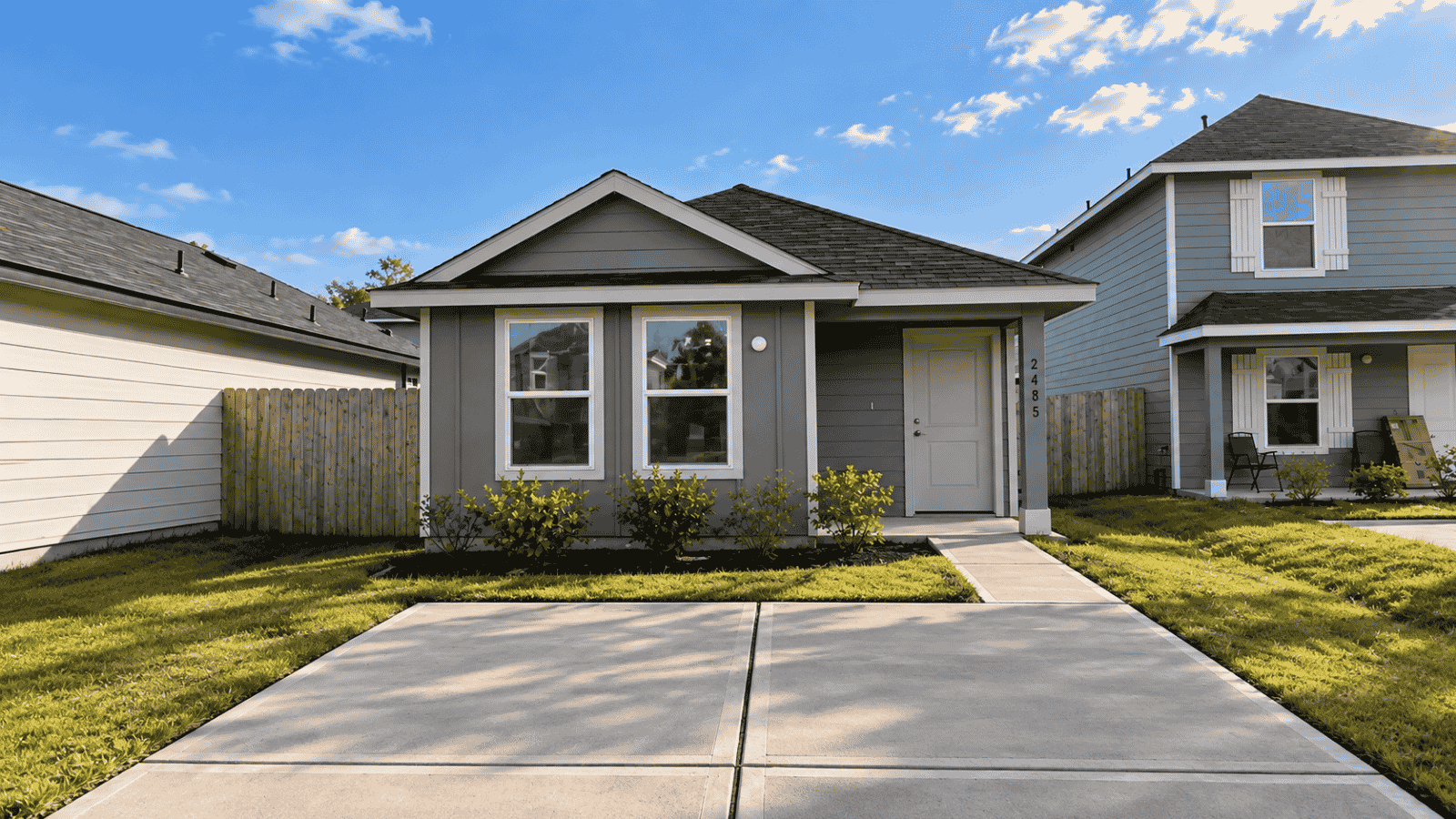 2485 Twin Court exterior